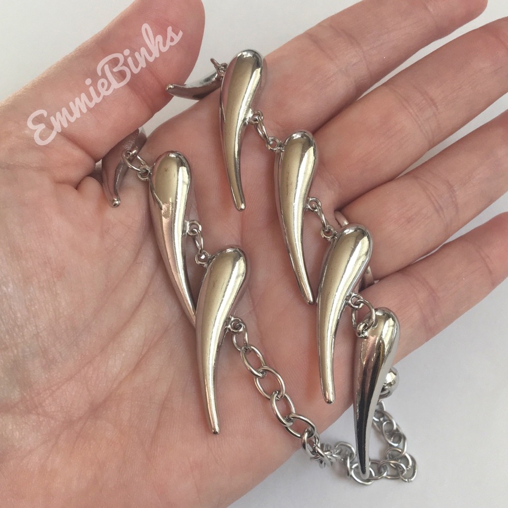 New Pebby Forevee Teardrop Spike Punk Statement Necklace - Picture 9 of 13